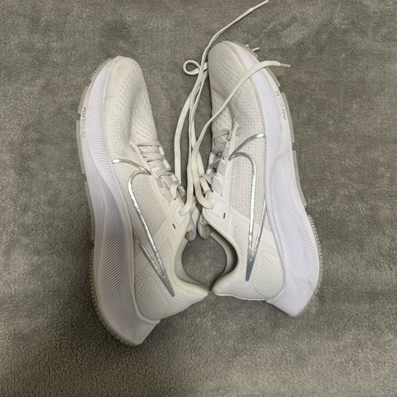 Nike Air Zoom Pegasus 38 - Used great condition - Picture 3 of 6